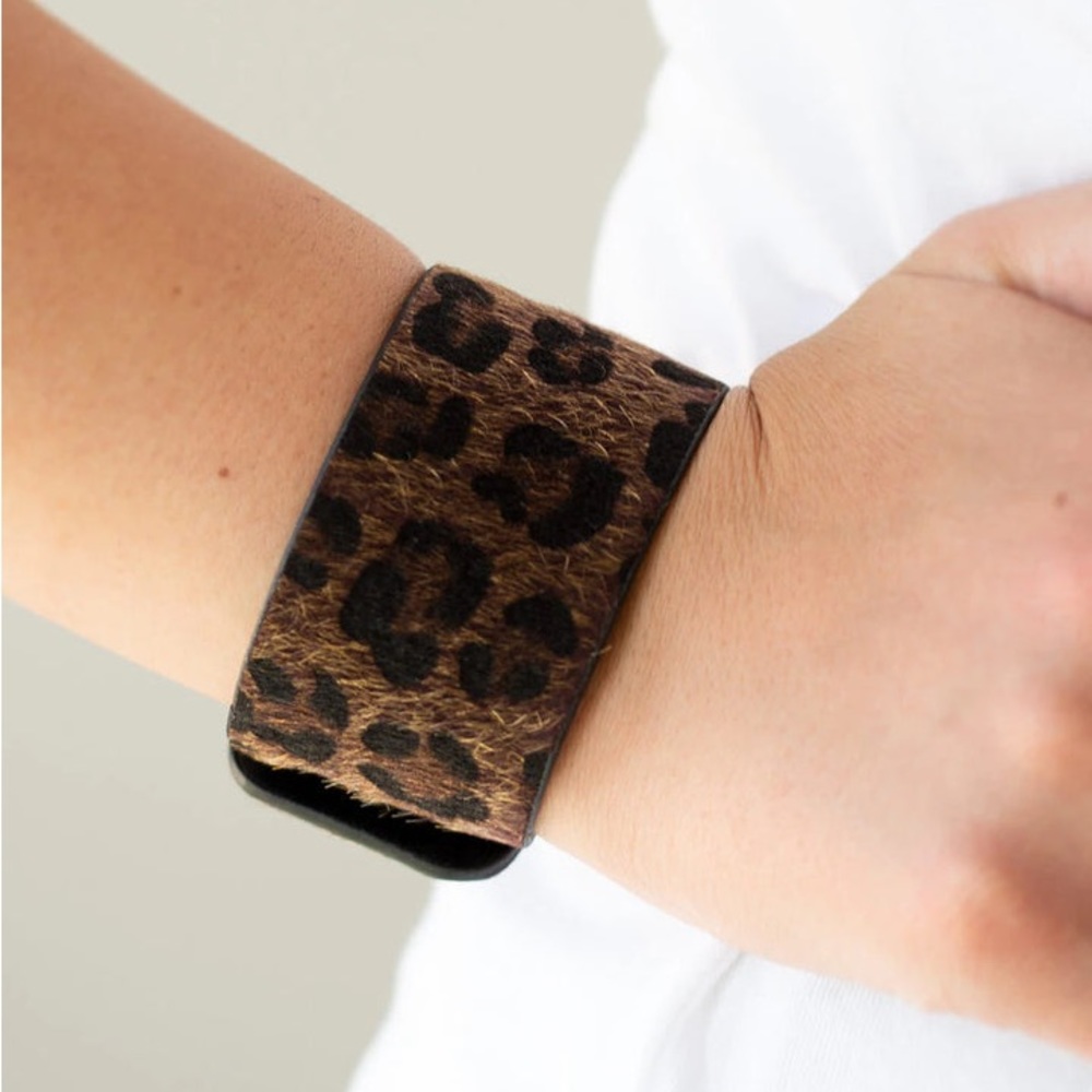 NEW - Paparazzi Cheetah Cabana Brown Urban Bracelet - Picture 4 of 4